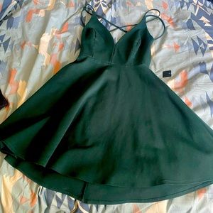 New LULUS green dress